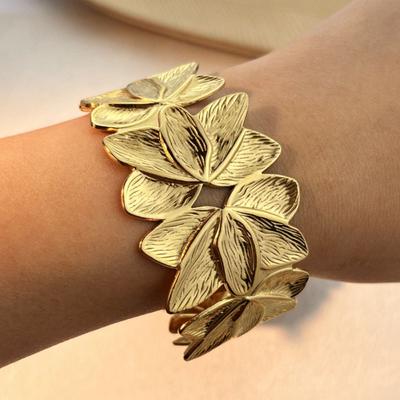 Spliced Flower Open Bracelet Hollowed-out Cuff Bracelet Flower Bracelet  Fashion Accessories