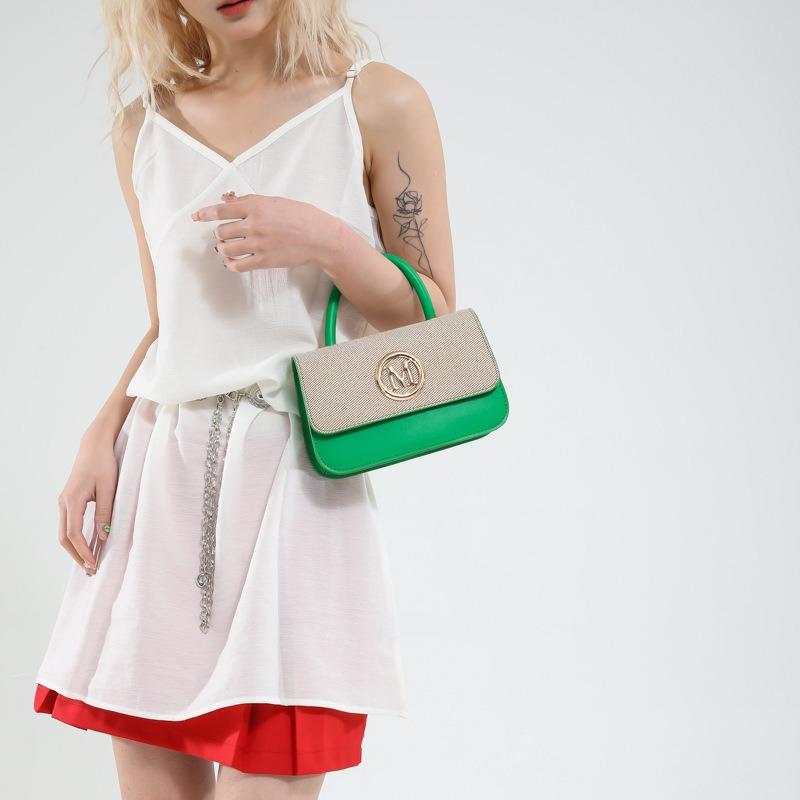 Popularna przenośna mała kwadratowa torba wiosenno-letnia nowa moda retro listowa torba na ramię listonoszka