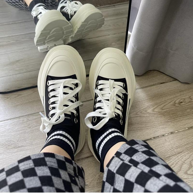 

McQuinda canvas dad shoes women s platform heightening muffin shoes couple casual sports white shoes 2025 spring 35