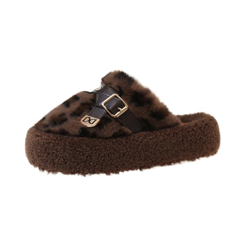 

Leopard print bag head half slippers women s 2025 autumn and winter new Korean version fashion belt buckle lazy pedal fluffy slippers 40