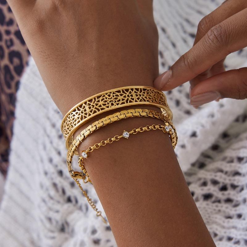 18K Gold PVD Plated Stainless Steel Cuff Bracelets Women Delicate Hollow Out Lace Texture Metal Wide Bangles Anti Tarnish