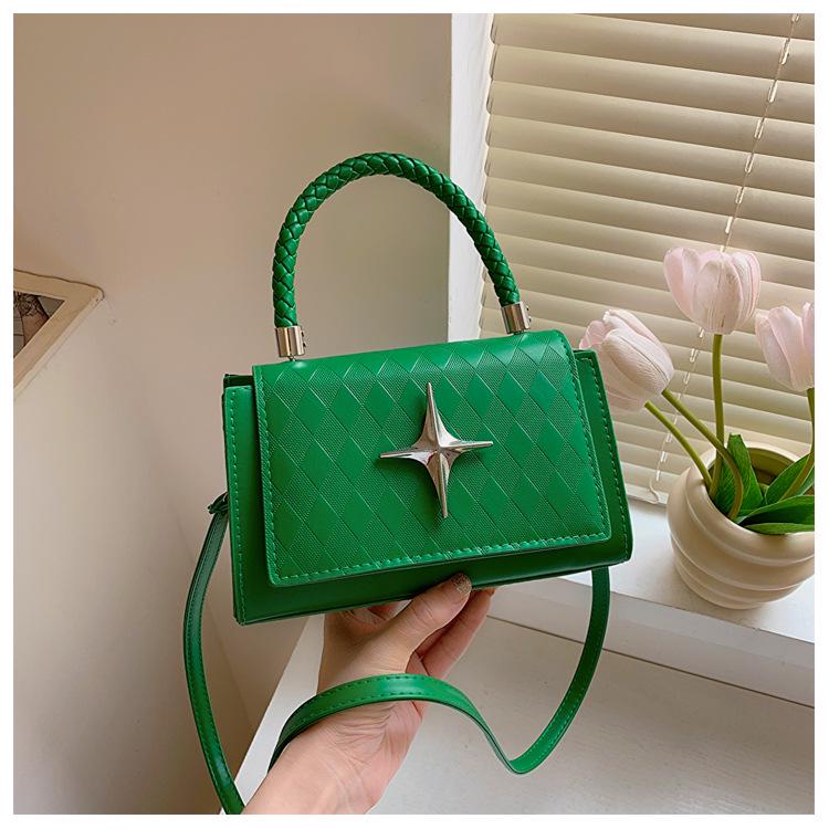 

Популярная женская сумка 2023 года в корейском стиле с ромбовидным узором - маленькая квадратная сумка-тоут через плечо зелёный