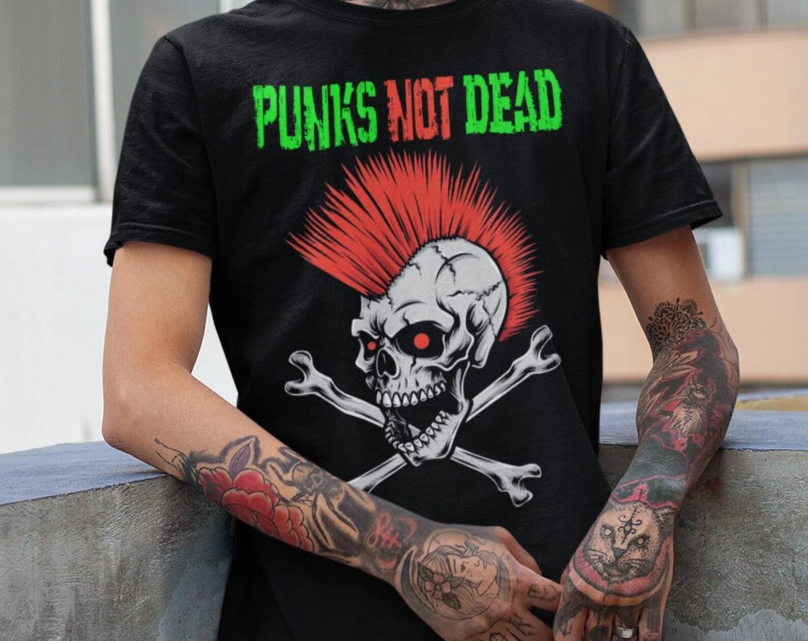Punks Not Dead T-Shirt – Skull Mohawk, Punk Rock Style 2XL