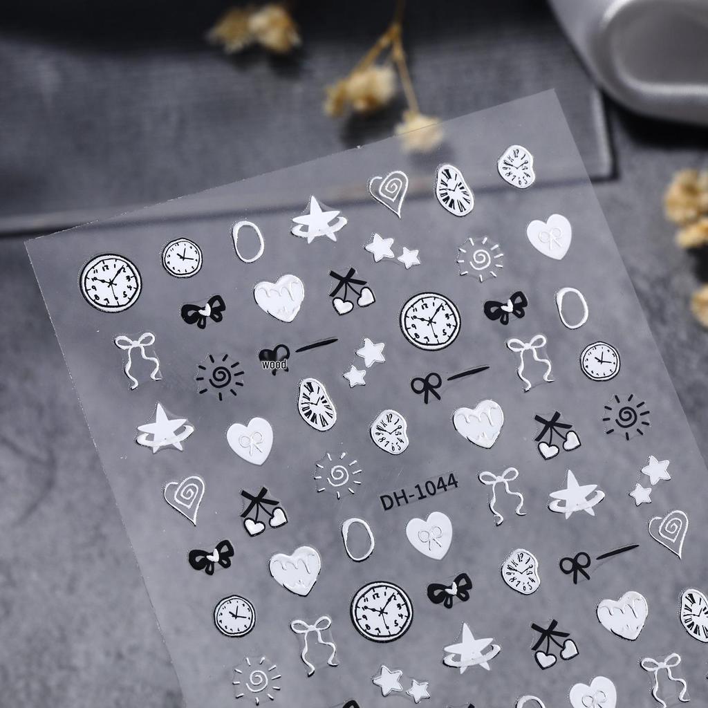 Creative Heart Bow Gold Nail Stickers - DIY Adhesive Hot Stamping Art