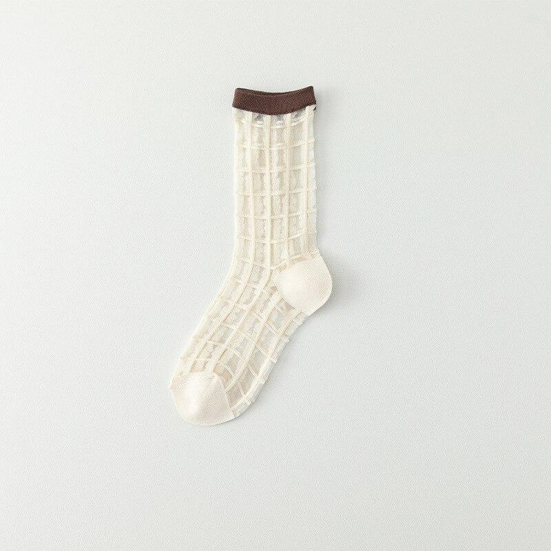 Plaid Kristall Seide Socken Frauen Casual Mode Sommer Elastische Lange Socken Koreanischen Stil Harajuku Ultra-dünne Transparente Frauen Socken