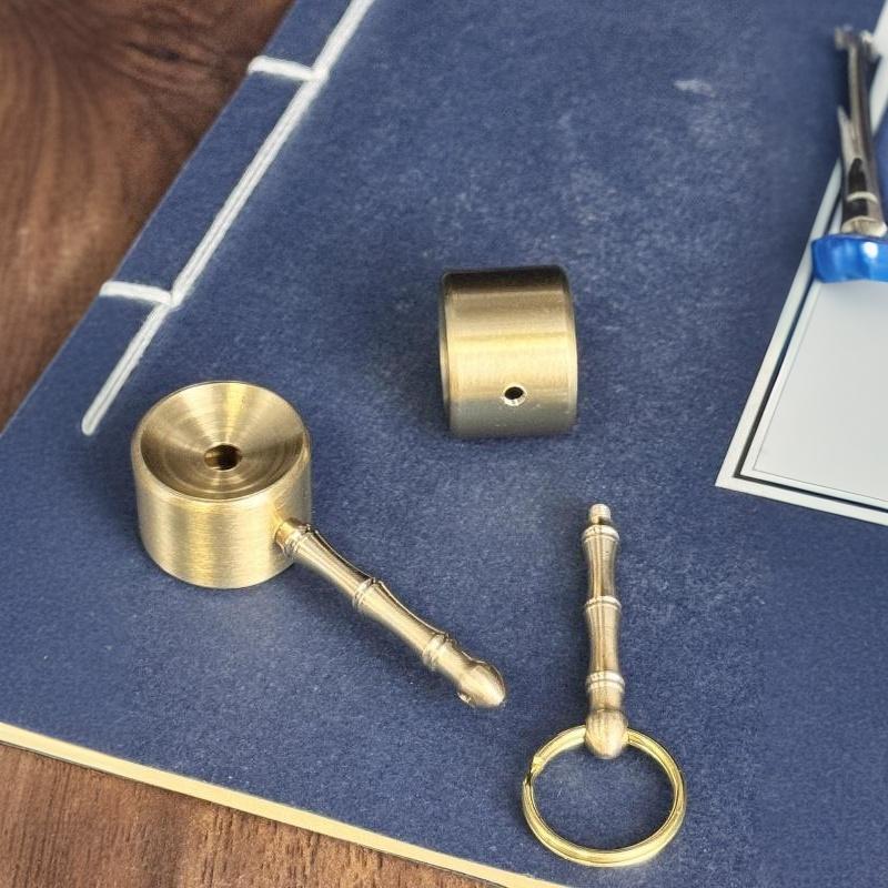 2026 New Retro Brass Whistle Bird Whistle Keychaincrisp Birdsong Portable Exquisite Small Outdoor Camping Activities Gift