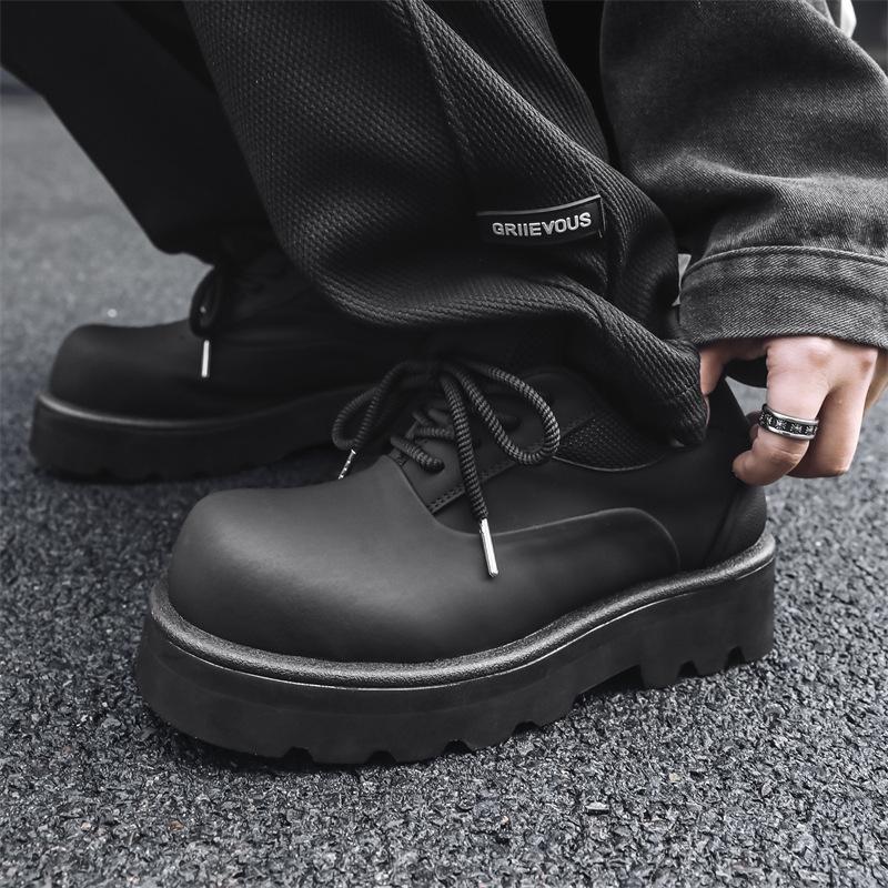 

Мужская обувь Niche Корейская версия британских повседневных деловых кожаных туфель Мужские свадебные туфли, увеличивающие рост изнутри 60703-J 44 чёрный