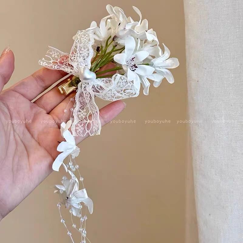 Fairy White Lily Bud Lace Tassel Hair Clip
