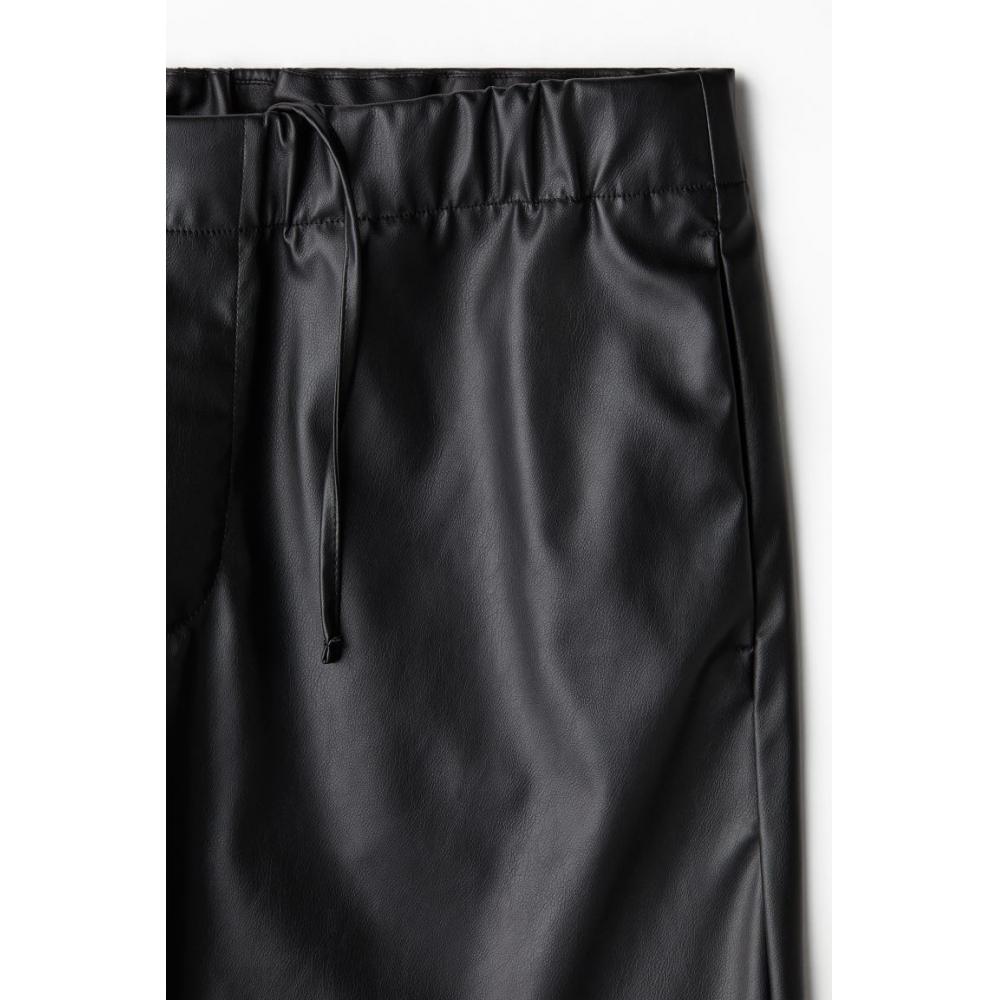 H M Relaxed Fit Coated Pants Black