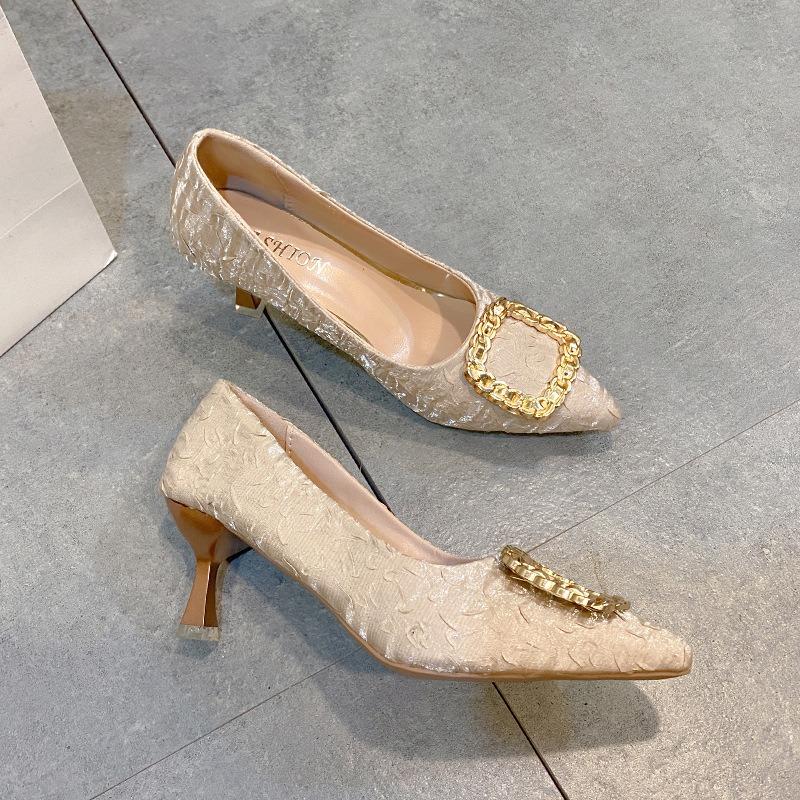 Temperament pointed high heels women's autumn new fashion pleated square buckle shallow mouth stiletto shoes