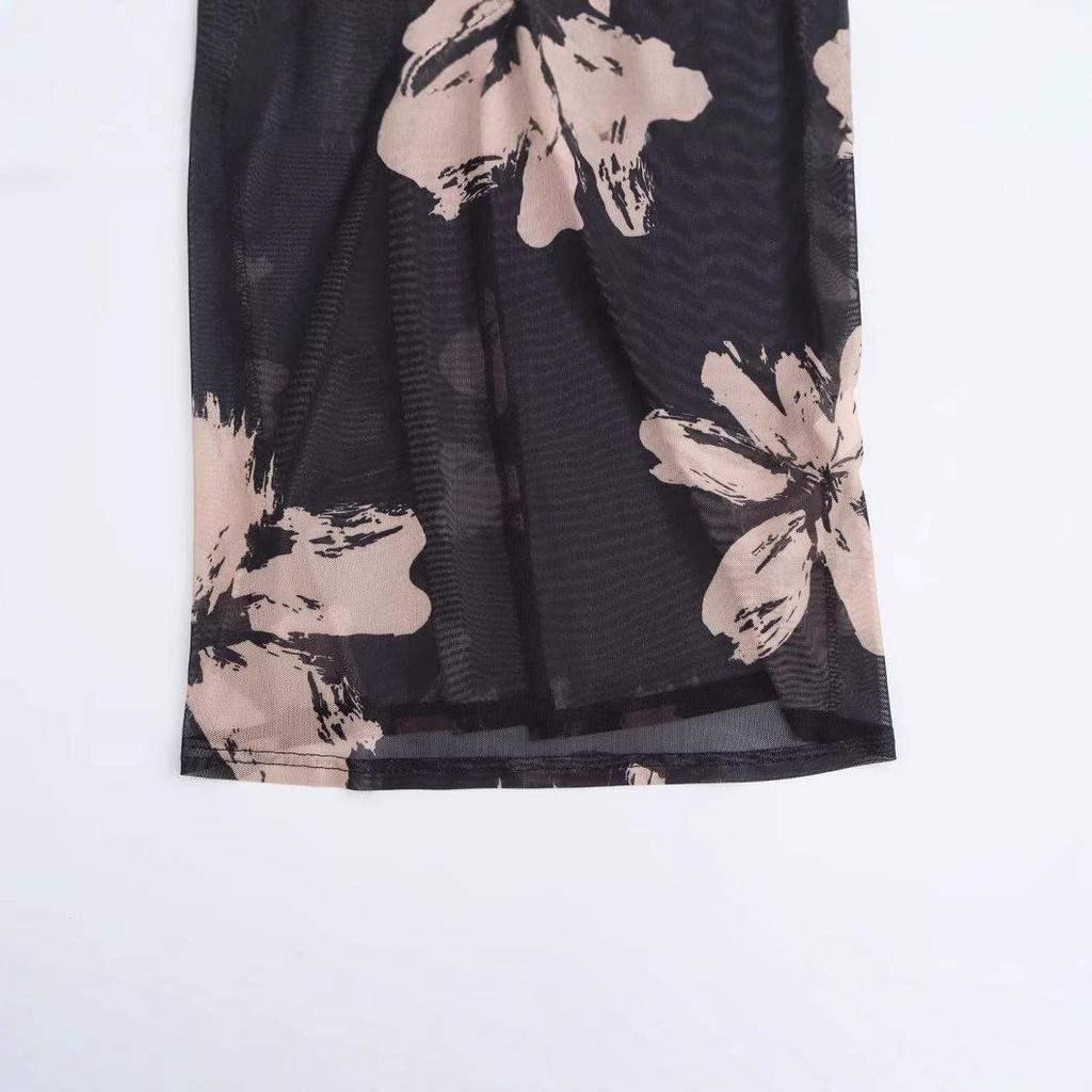 2024 Winter Women's Fashion: European & American Style One-Shoulder Slimming Print Bodycon Dress