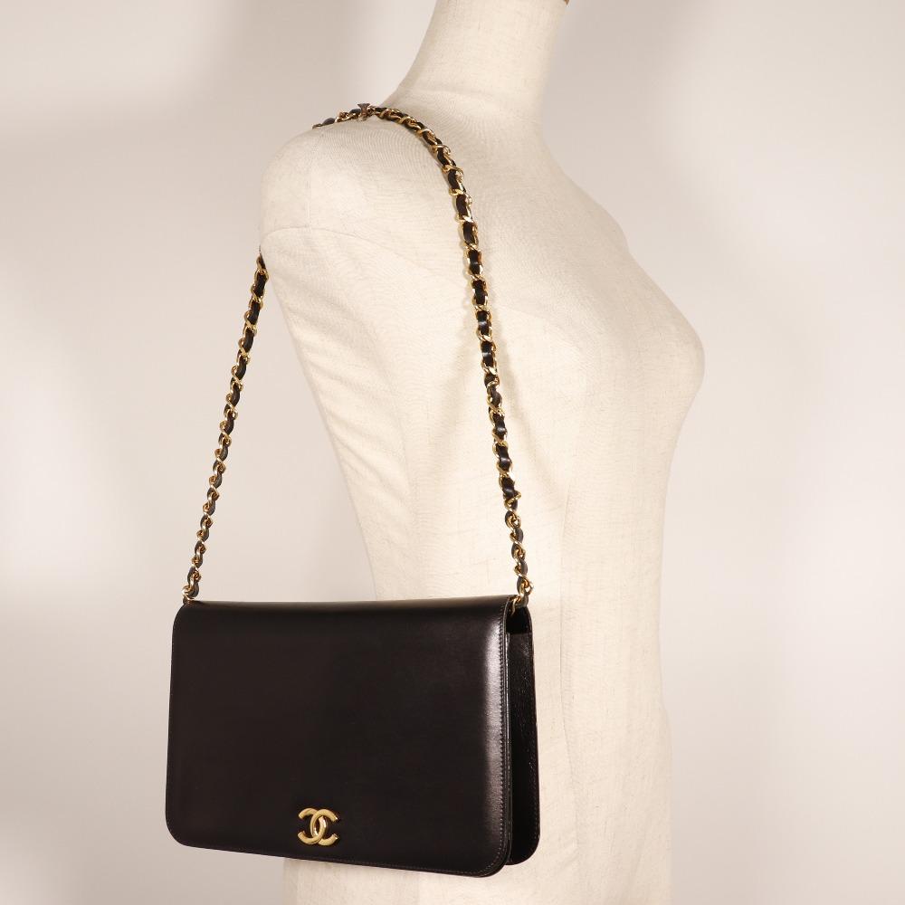 CHANEL ChainShoulder Shoulder Bag COCO Mark vintage black Calfskin Women Used