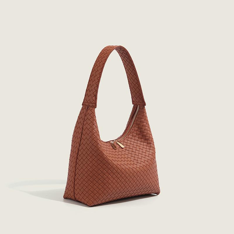Korean New Design Knitted Bag Large Size Capacity Tote Bag Women's Single Shoulder Underarm Bag Fashionable Versatile Not Heavy Luxury Portable