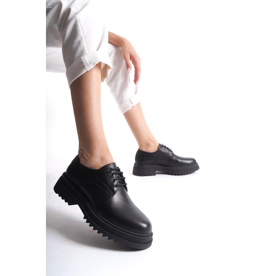

Women s Genuine Leather Lace-up Oxford Shoes 38 видра коричневий колір