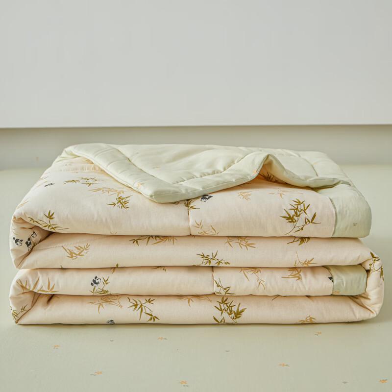 Yalu Kung Fu Bear 100% Cotton Lightweight Quilt