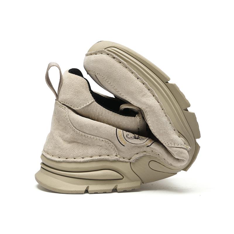 2025 new autumn and winter velvet cotton shoes medium and high top outdoor fashion casual pigskin sports hundred tower soft sole men's shoes