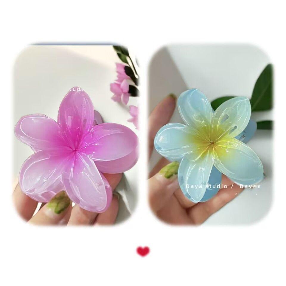 Frangipani Gradient 3D Flower Hair Claw Clip - Cute & Stylish Hair Accessory