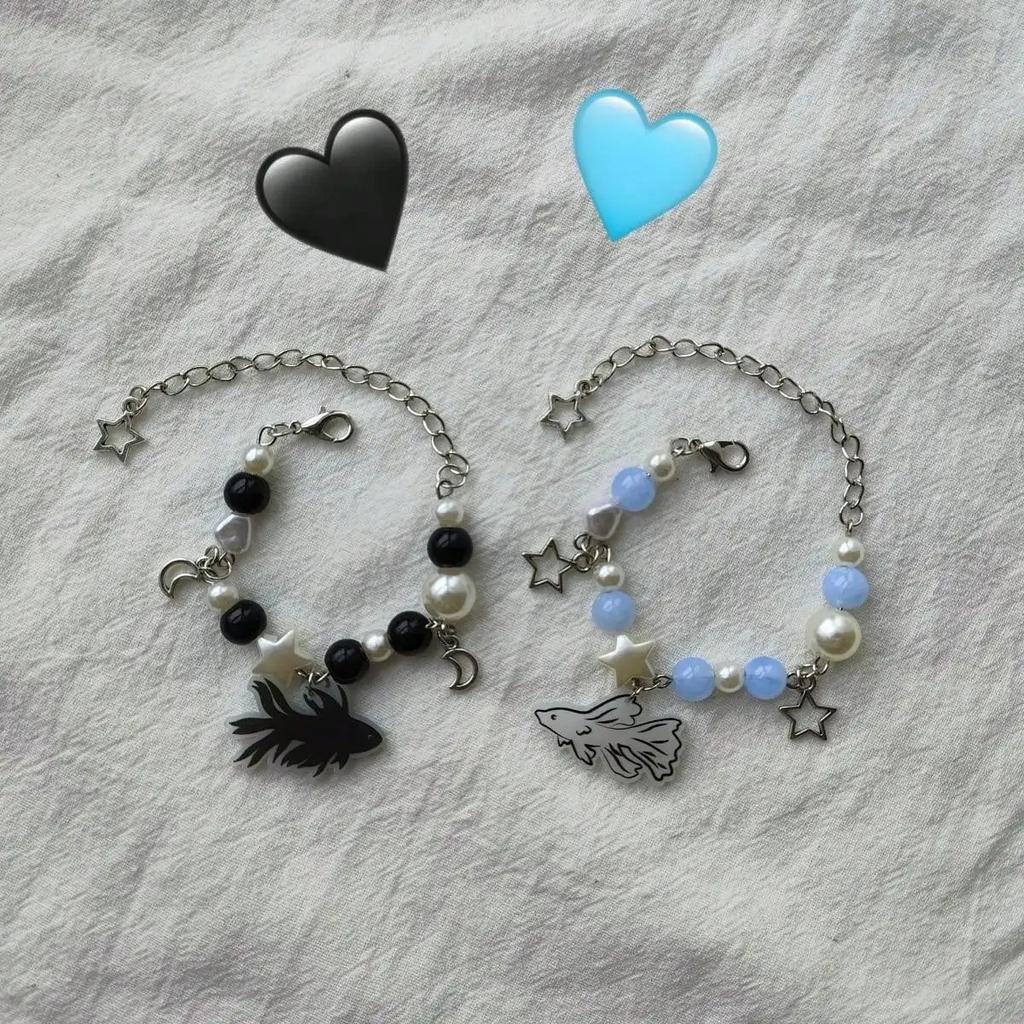 2025 Black and White Tropical Fish Handmade Bracelet Female Girlfriend Accessories Cold Niche Sweet and Cool Hot Girl Couple Bracelet