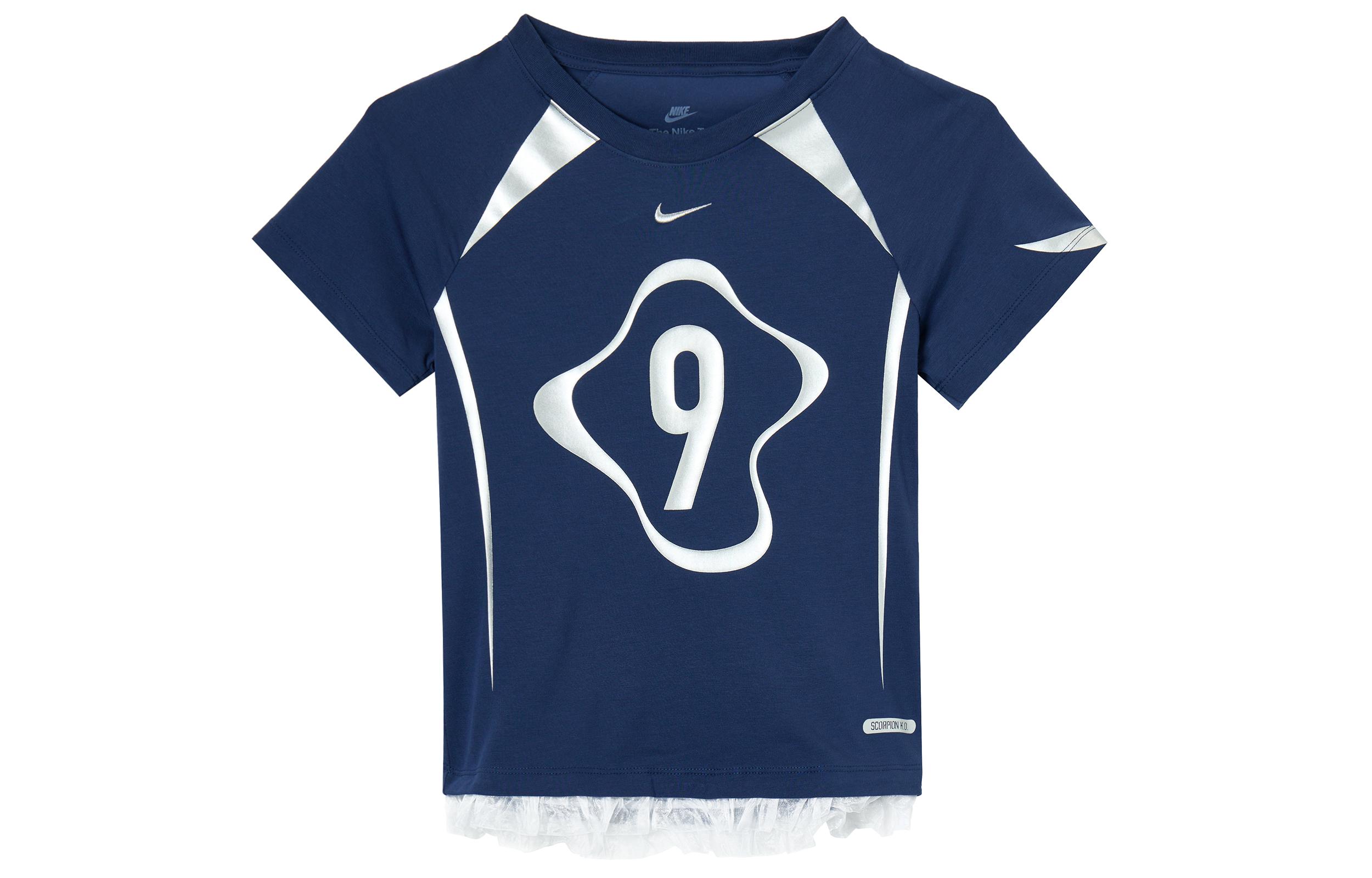 Nike Sportswear Raglan Sleeve T Shirt Women s II1950-410 S