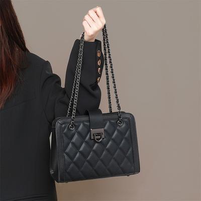 New Crossbody Bag Underarm Bag Genuine Leather High-end Autumn and Winter Chain Bag Small Square Bag