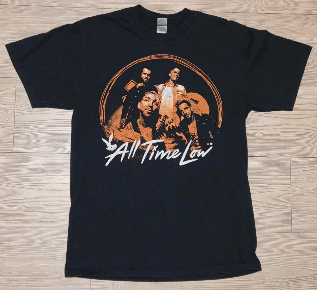 All Time Low 2023 Concert Shirt Gildan Hammer Size M Tell Me I’m Alive On Tour Unisex T-Shirt S