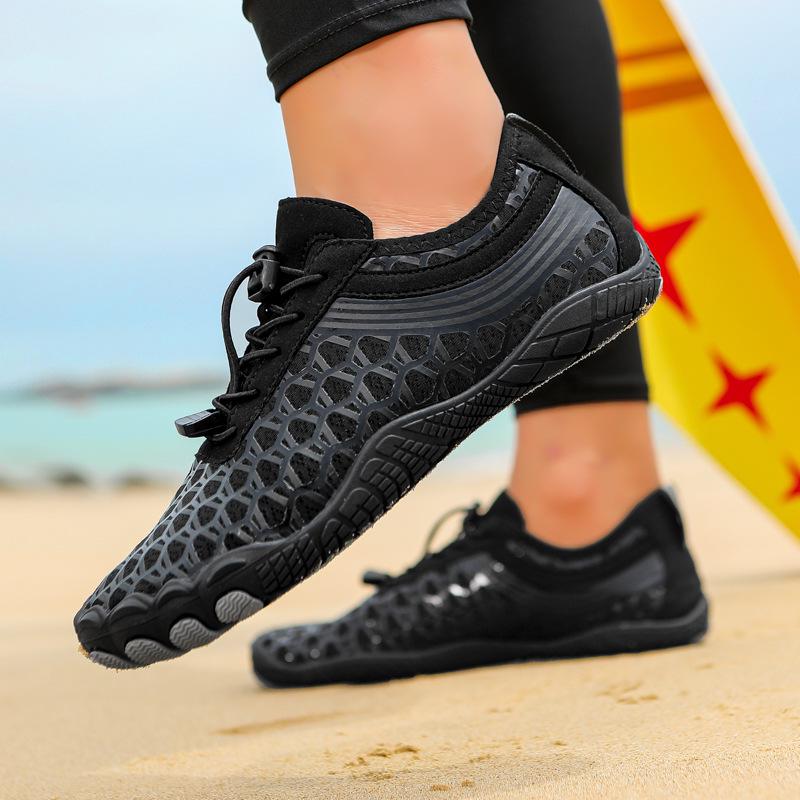 

Stream Shoes: Five-Finger Anti-Slip Water Shoes for Outdoor Swimming, Breathable, Wear-Resistant, and Ideal for Multi-Functional Fitness and Yoga. 46 чёрный