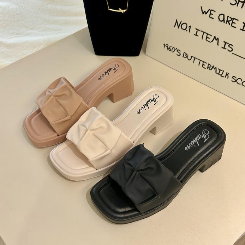 2025 Spring Summer New Style Waterproof Thick Bottomed Flip Flops Fashionable Women's High Heels PVC Outdoor Slippers