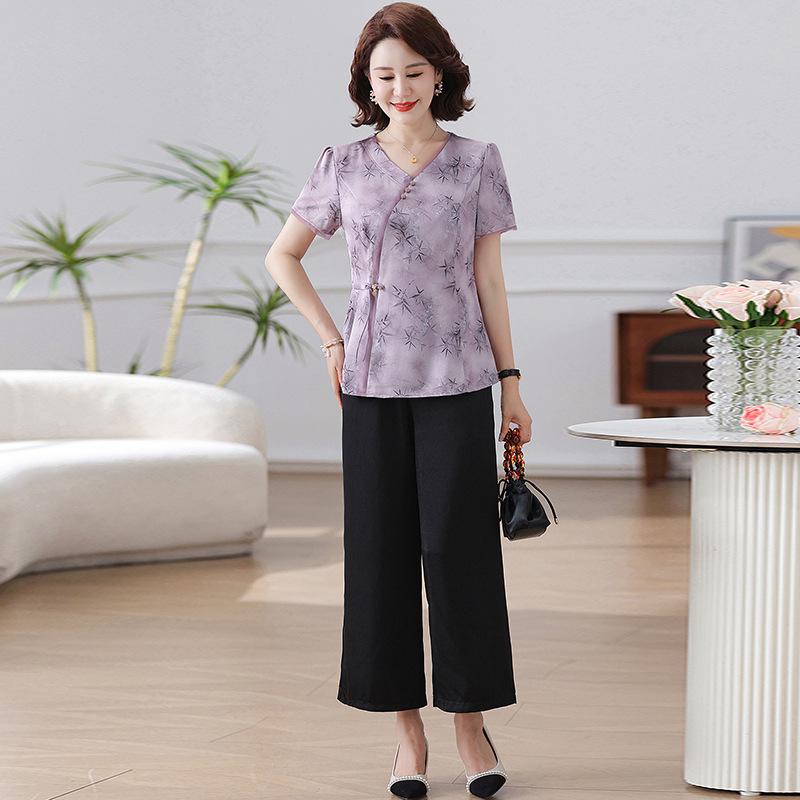 

Chinese Style Summer Set: Short-Sleeve Xiangyunsha Blouse & Wide-Leg Pants for Mid-to-Older Mothers 4XL