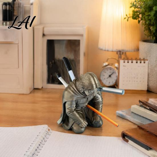 Knight Pen Holder 3D Printed Holder Armor Style Kneeling Hero Pencil Rack Stand Creative Stationery Storage Organizer for Home Office Study Supplies