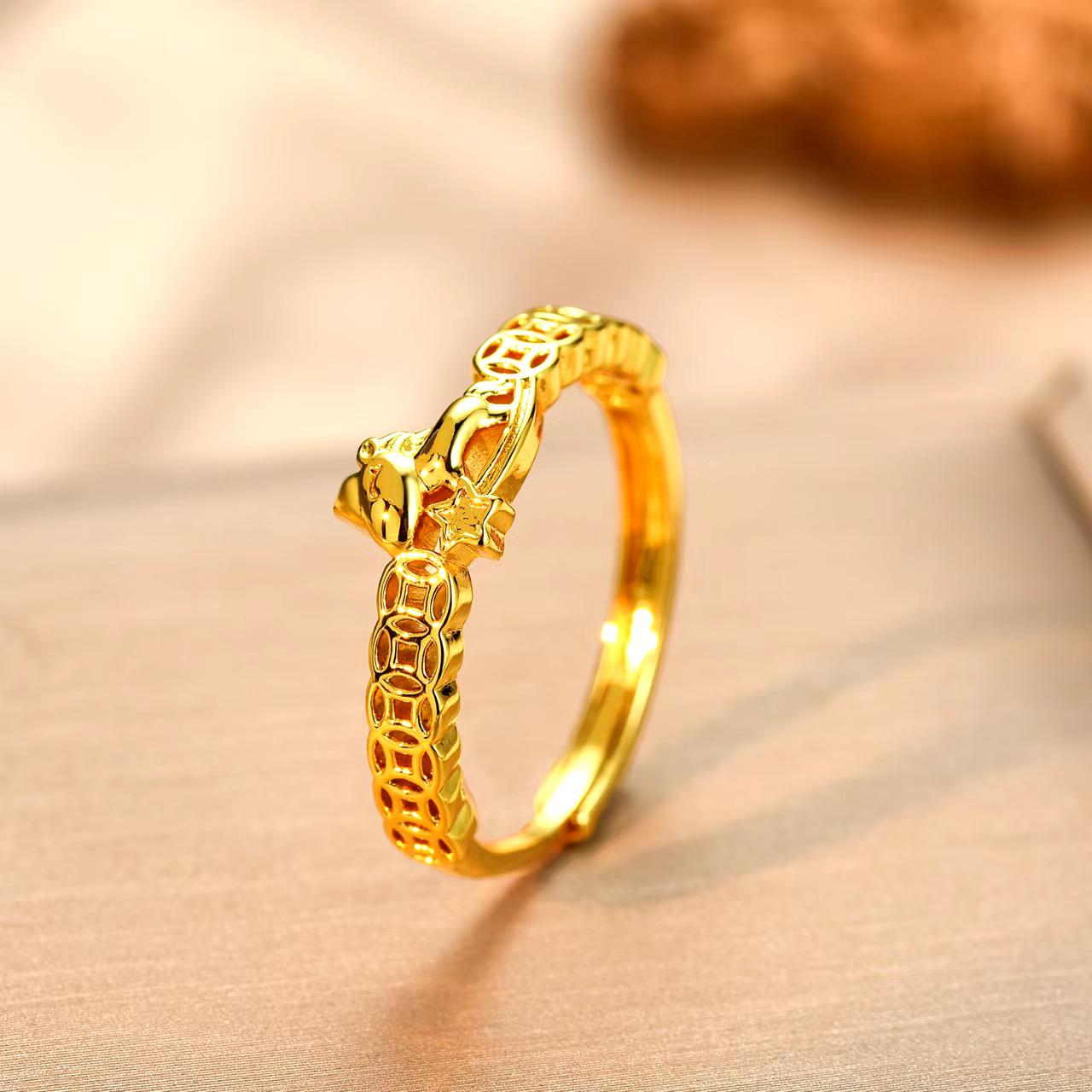

Gold Hollow Coin Pony Open Ring for Women - 2026 Trendy Light Luxury Index Finger Ring Adjustable золотий