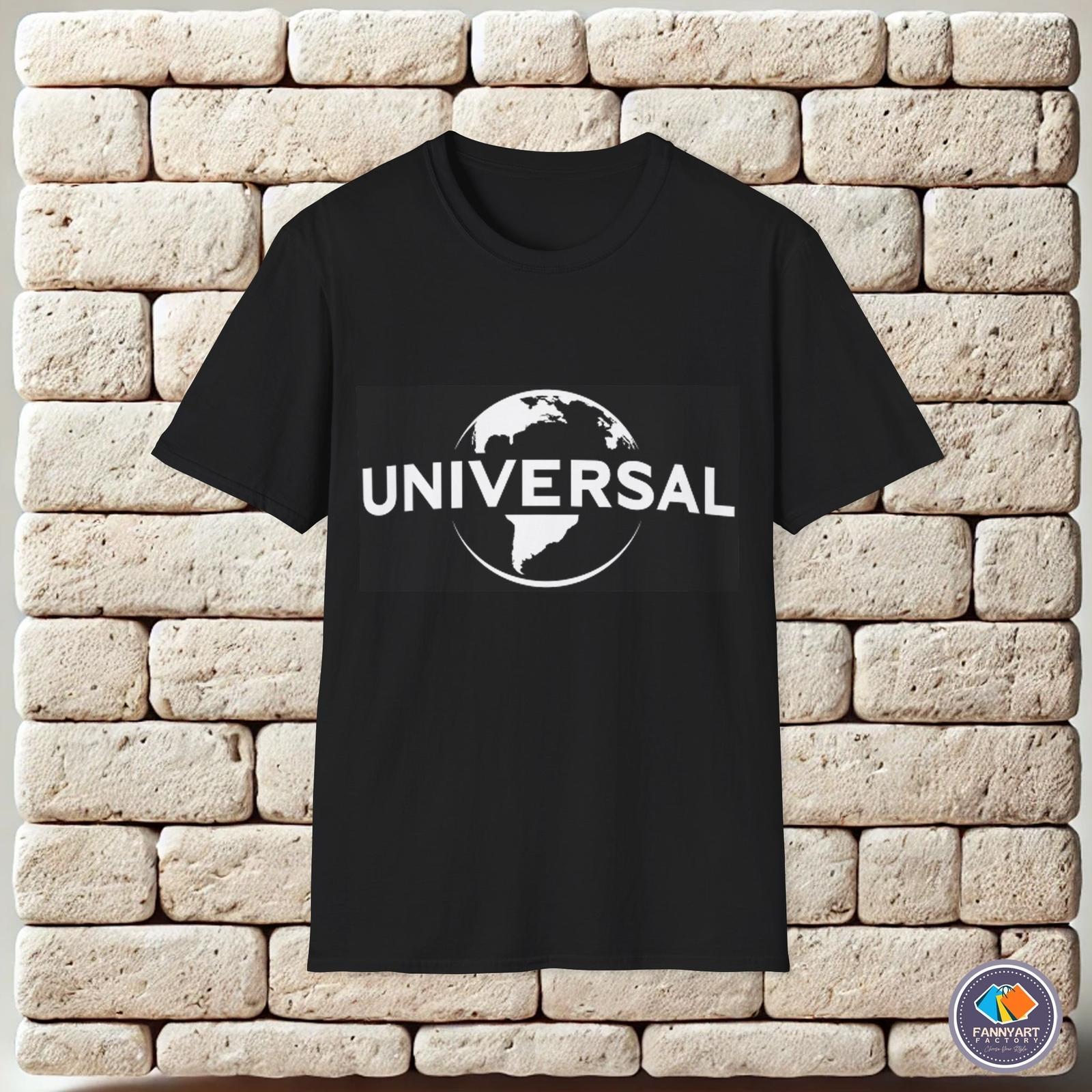 Universal Pictures Film Studio Logo Unisex T-Shirt L