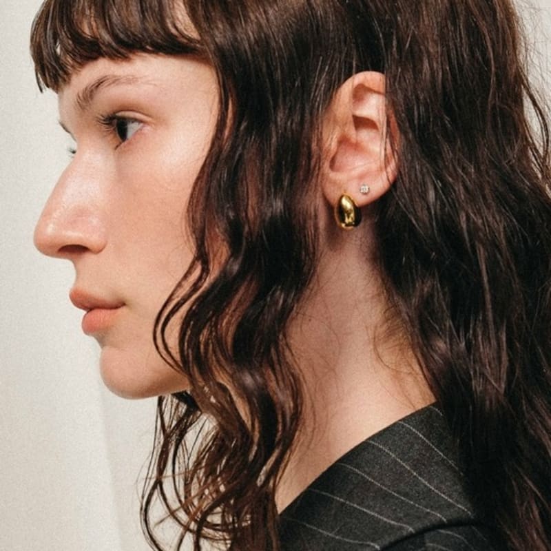AND THERE WATER DROP EARRING S/GOLD