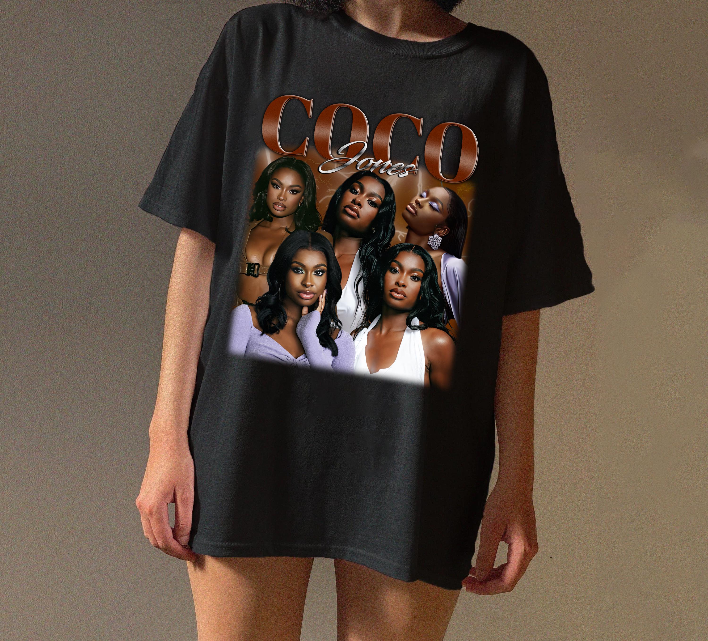 

Retro Singer Music Tshirt with 90s Style Print Pattern Tshirt As A Gift for Fans Suitable for Both Unisex and Women S