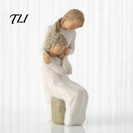 Gift for Valentine Day Wooden Texture Resin Figurine, Hand Carved Mother & Child/Family/Couple/Dog Owner Decorative Statue Office Statue,
