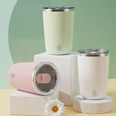 Magnetické automatické miešacie hrnčeky Kuchynský elektrický miešací hrnček na kávu Nabíjateľný rotujúci mixér na kávu a mlieko Hrnček na lenivé miešanie