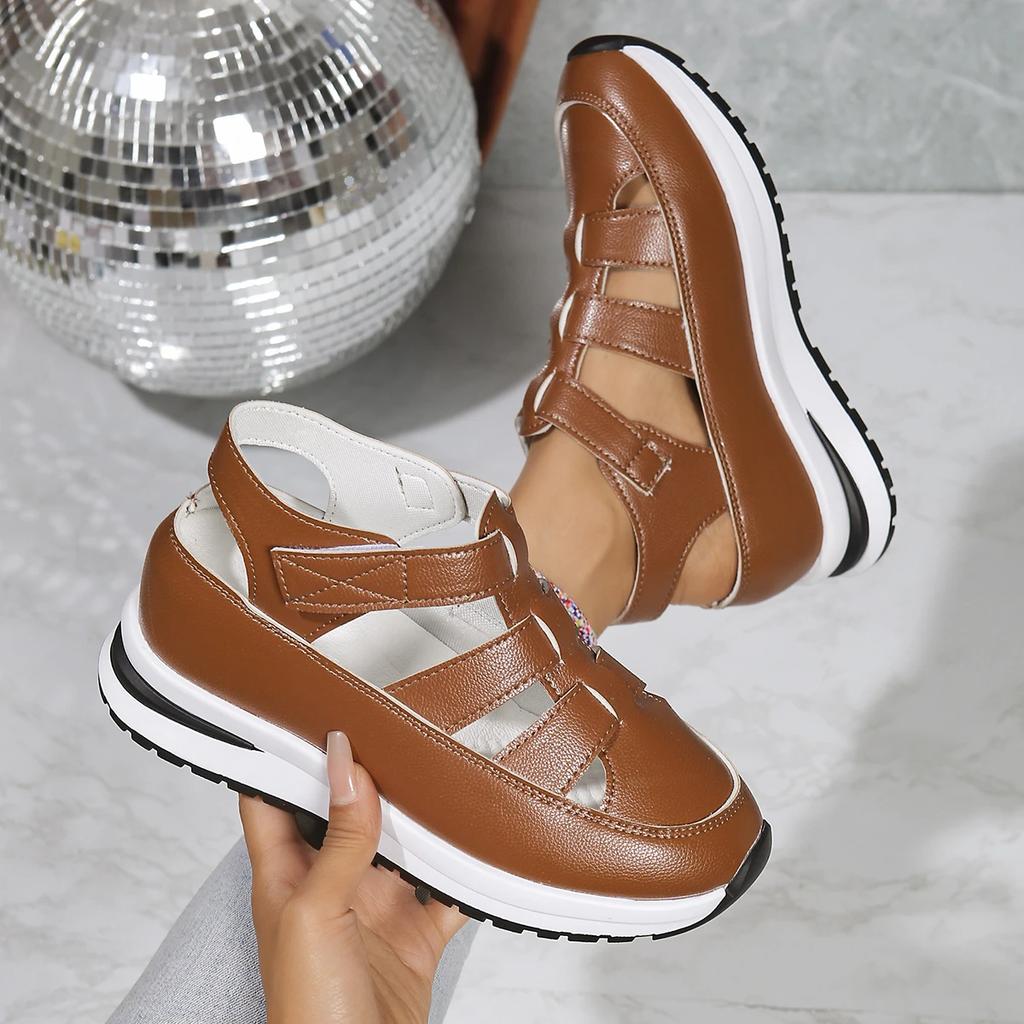 Letní dámské sandály 2025 Nové Vysoce kvalitní Sandály s přezkovým páskem Dámské S uzavřenou špičkou Kancelářské a Kariérní Jednobarevné Klínové boty pro ženy