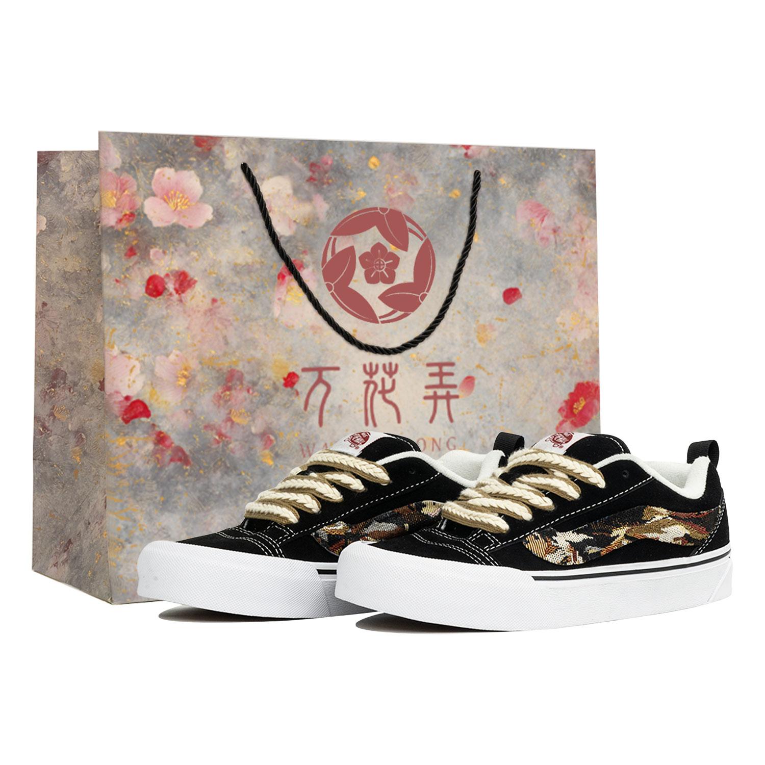 

Vans Knu Skool Skateboard Shoes Unisex Low top White VN0009QC6BT1(Team1023-BOX) 35