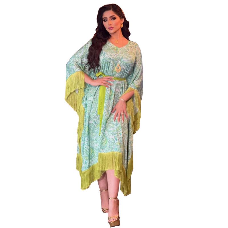 AB256 Green Tassel Batwing Sleeve Modest Fashion Dress for Plus Size Muslim Women