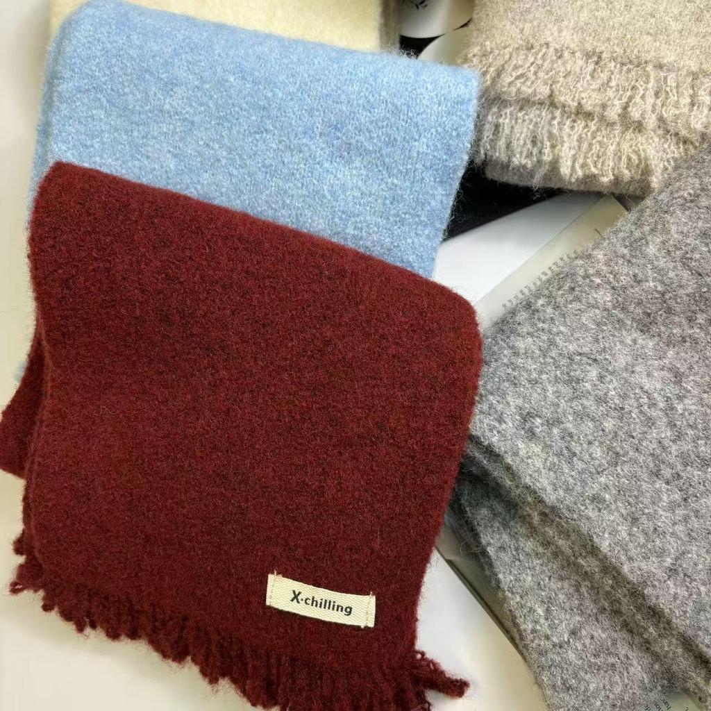 Wełniany Szalik Dzianinowy w Koreańskim Stylu z Frędzlami dla Kobiet – Wszechstronny, Ciepły i Stylowy