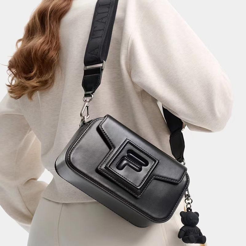 New FILA Polyurethane Crossbody Bags Regular Women's Black F13W439173FBK