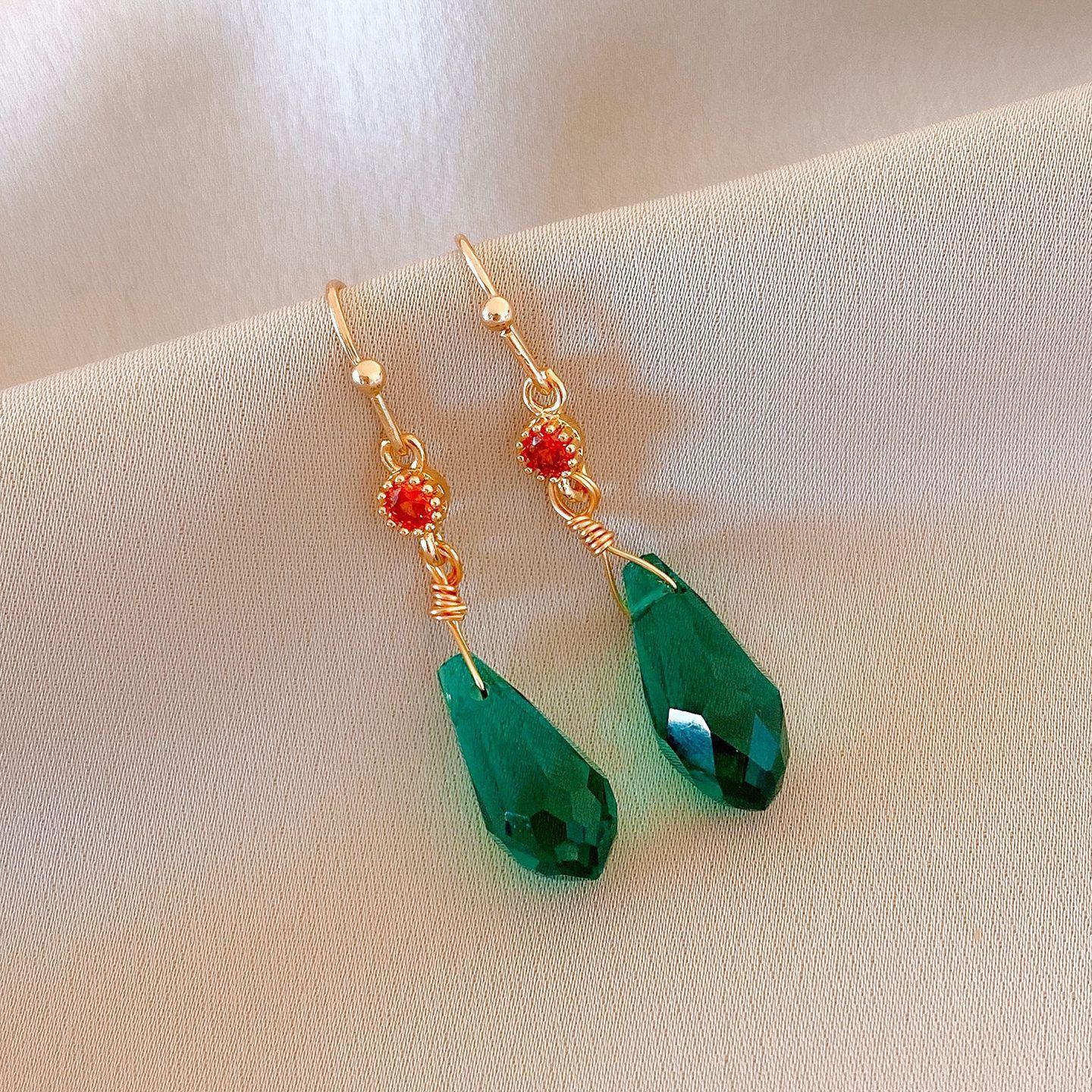 Silver Needle New Chinese Zircon Leaf Water Drop Earrings Light Luxury Premium Sense Earrings Retro Court Style Temperament Earrings Women