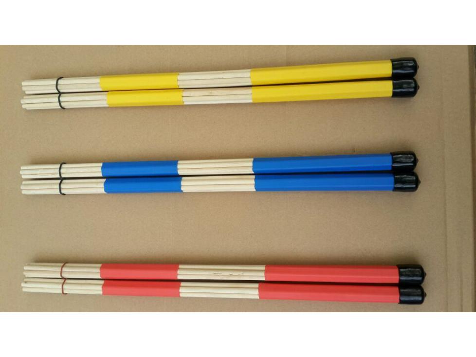 Profesjonalny zestaw drewnianych szczotek perkusyjnych i pałeczek