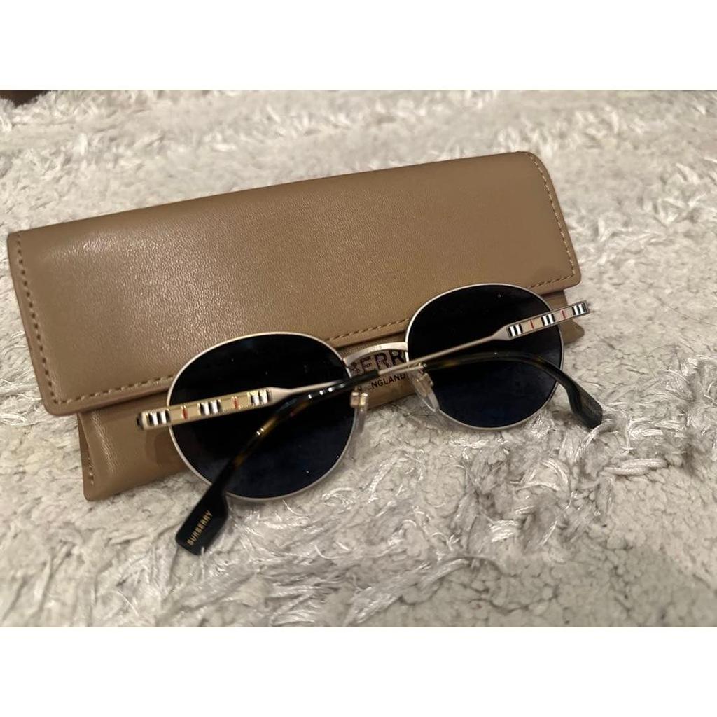 Used [Extremely beautiful item] Burberry sunglasses