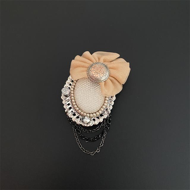 Classic Women Elegant  Number Pearl Crystal Brooch Badges Chains Tassel Exquisite Vintage Casual Suit Coat Pins Buckle Brooches