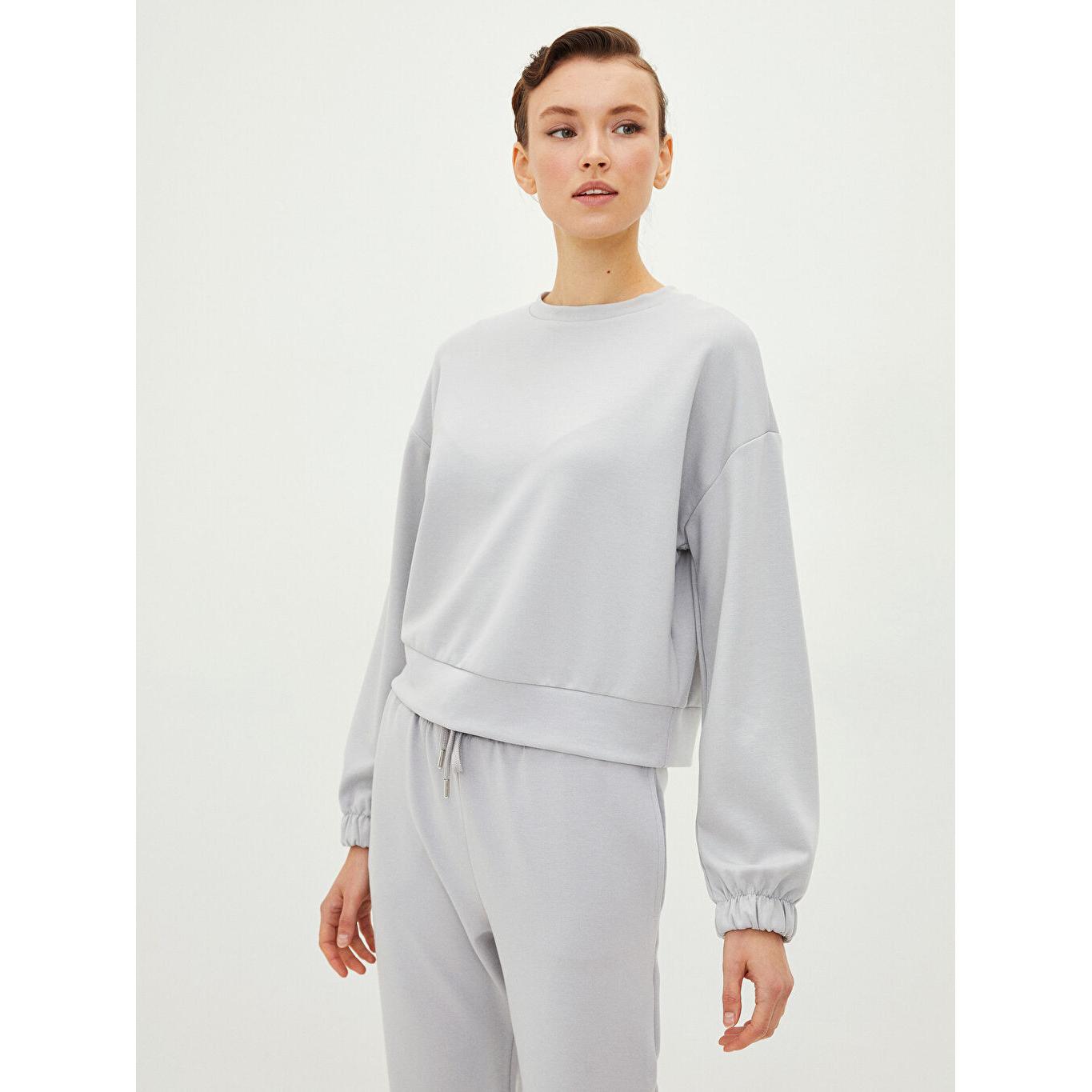 

LCW VISION Crew Neck Straight Long Sleeve Women s Sweatshirt Grey