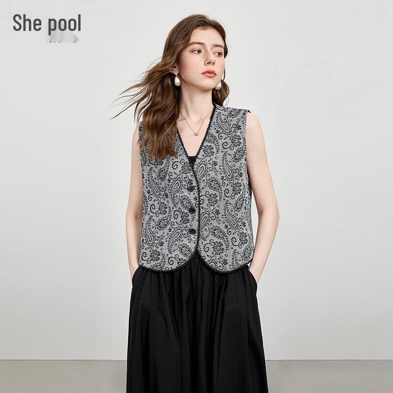 Women s Reversible V-Neck Paisley Vest M