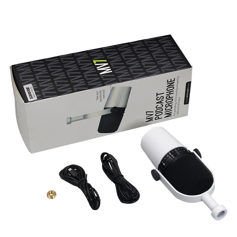 MV7 USB Dynamic Microphone for Professional Broadcasting, Mobile Streaming & Voiceovers
