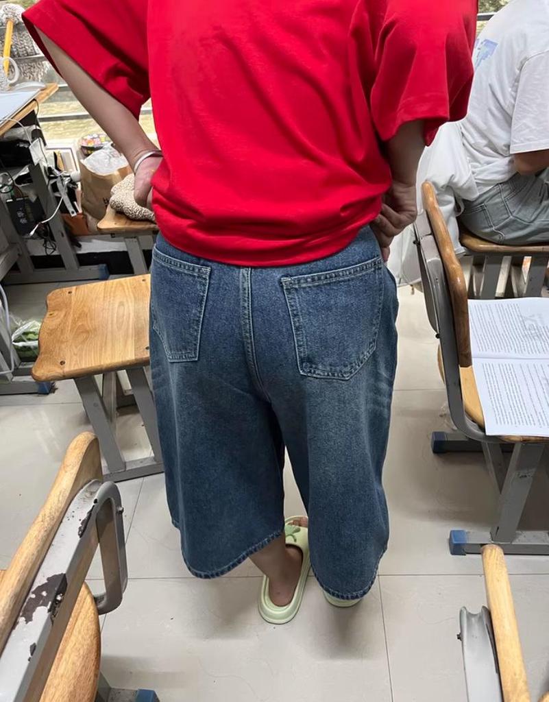 Women's New Tang Wide-Leg Seven-Point Jeans - Summer 2026 Relaxed Straight-Leg Style