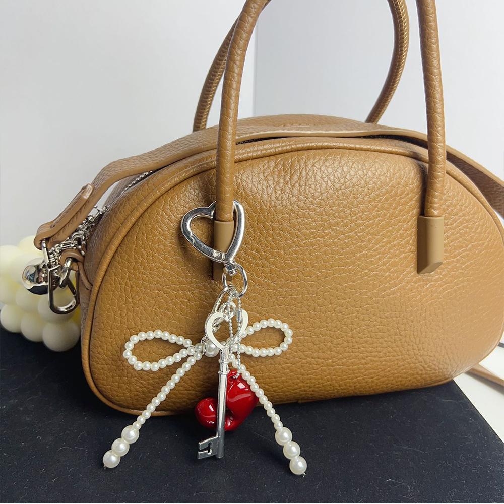 Fashion Red Love Y2k Keychain Korean Charm Bag Pendant Handmade Beaded Bownot Keyring Vintage Red Metal Hanging Accessories