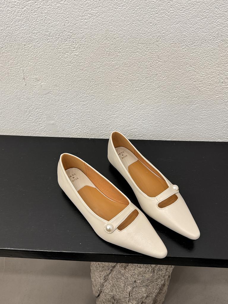 Fashion Pointed Toe Women Loafers 2024 New Arrivals Summer Dress Shoes Woman Low Heeled Black Beige Gold Silver Fashion Party Pumps Shoe
